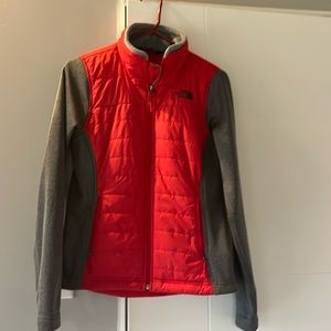 Women’s Northface light jacket/fleece  with thumb holes